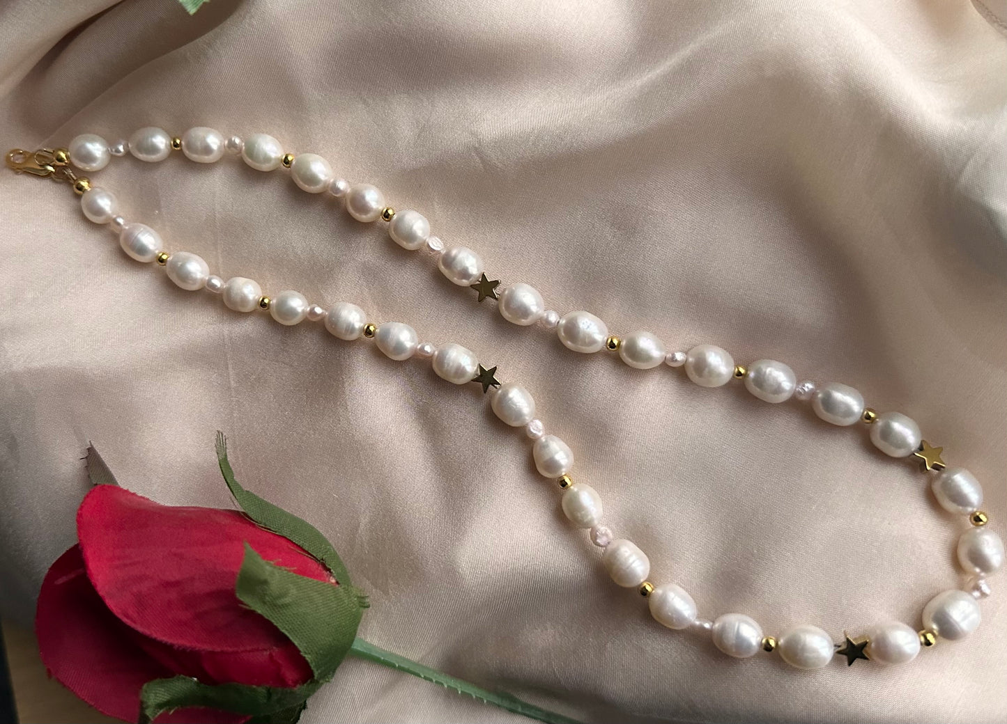 Aney - Pearl Necklace