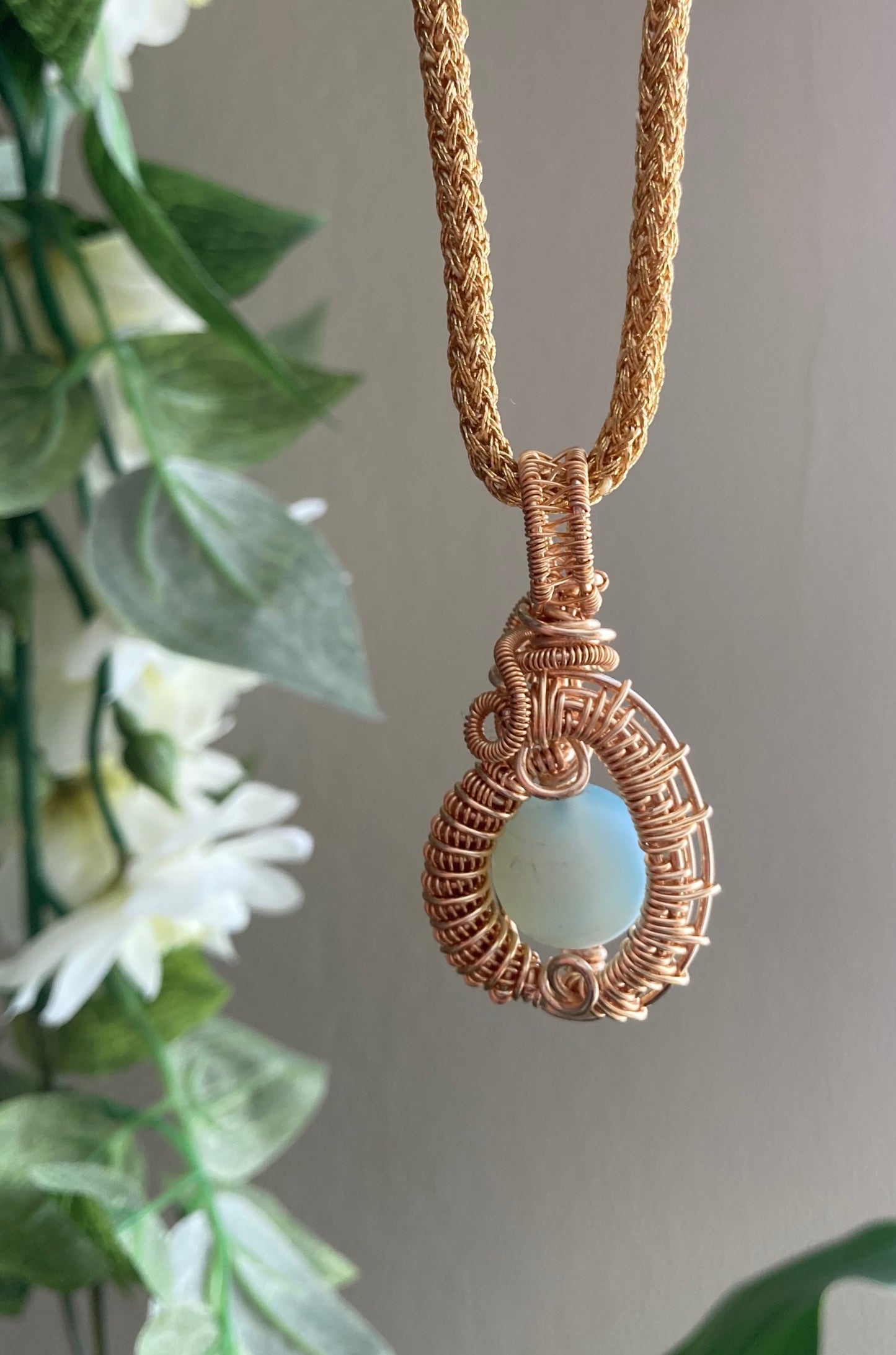 druzy quartz wire wrapped pendant